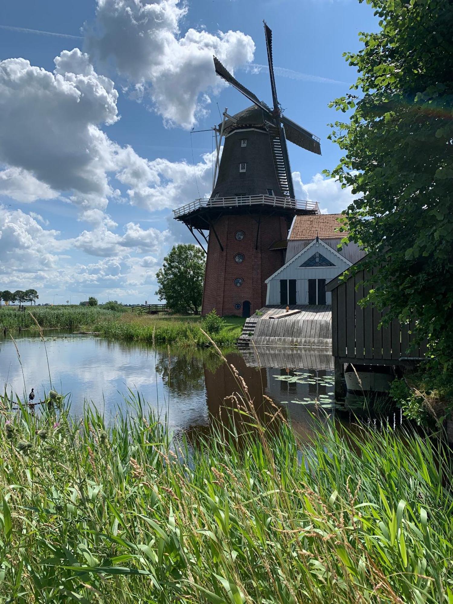 Hotel Waterdorp Burdaard Birdaard Exterior foto